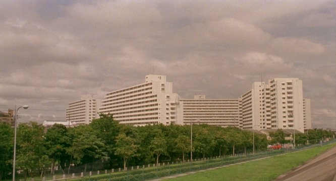 Nagisa New Town Crossroads